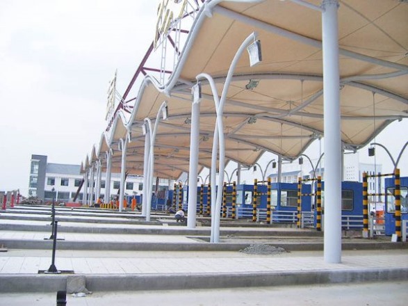 ����Ĥ�ṹ�շ�վ